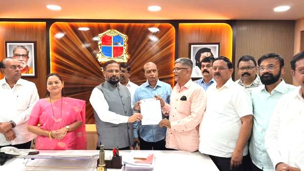 Naresh Mhaske News